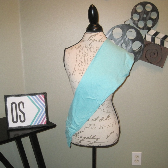 LuLaRoe Pants - LuLaRoe OS Leggings - Sky blue - Brand New!